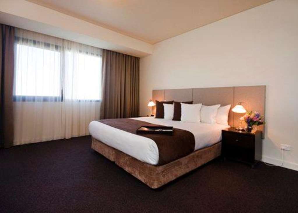 Hotel Mantra Melbourne Melton Habitación foto